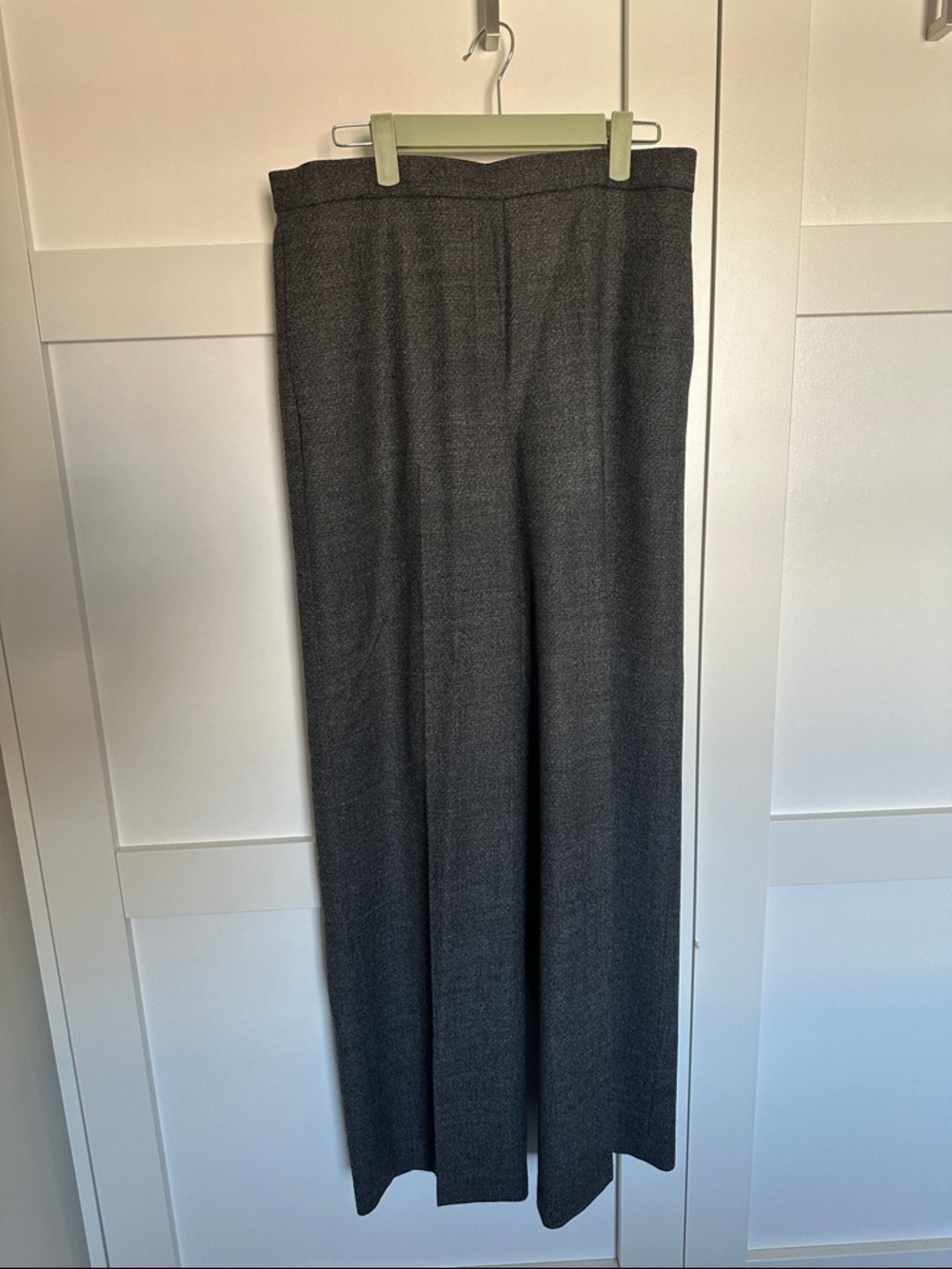 Theory Wide-Leg Trousers in Dark Gray
